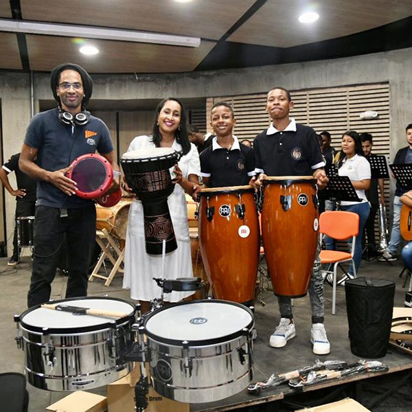 Música en Movimiento llegó hasta Tumaco con equipos tecnológicos para dotar escuelas de música