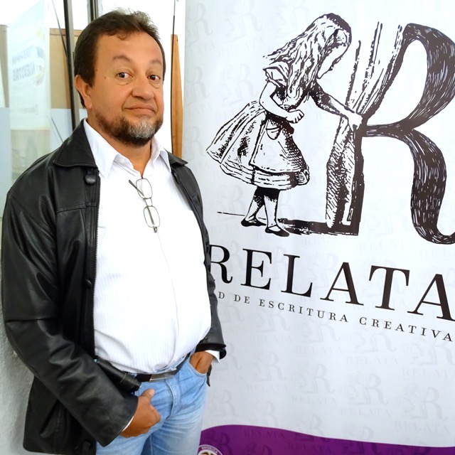 "Escribir es un permanente taller de tolerancia": Norwell Calderón Rojas