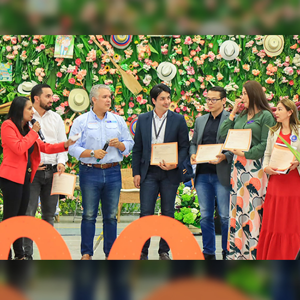 Más de $85 mil millones ha entregado MinCultura a jóvenes artistas y emprendedores de la economía naranja del país