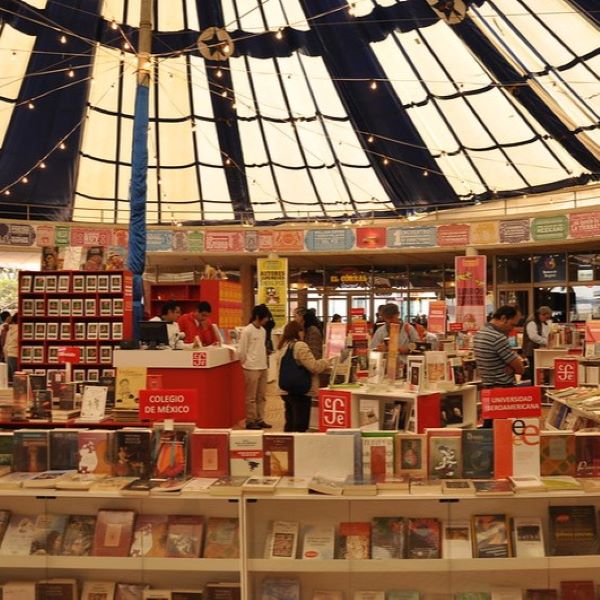 Un nuevo directorio de librerías revela la presencia de 484 en 48 ciudades del país
